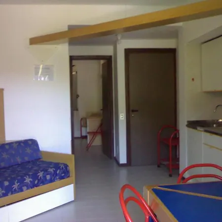 I Delfini Dal 5 Al 12 Agosto Aparthotel Vieste